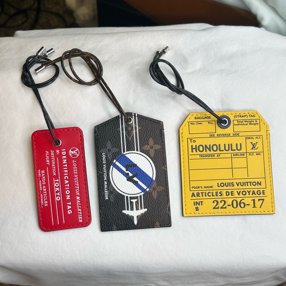 Louis Vuitton Black, Blue, and Yellow Luggage Tags